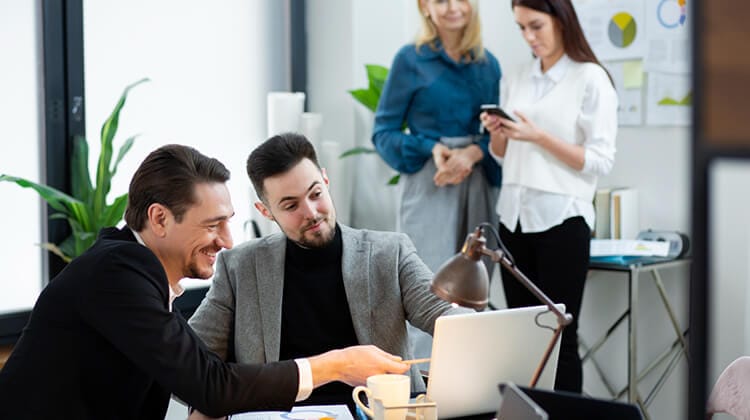  E-Commerce Growth for Trendsetters Boutique